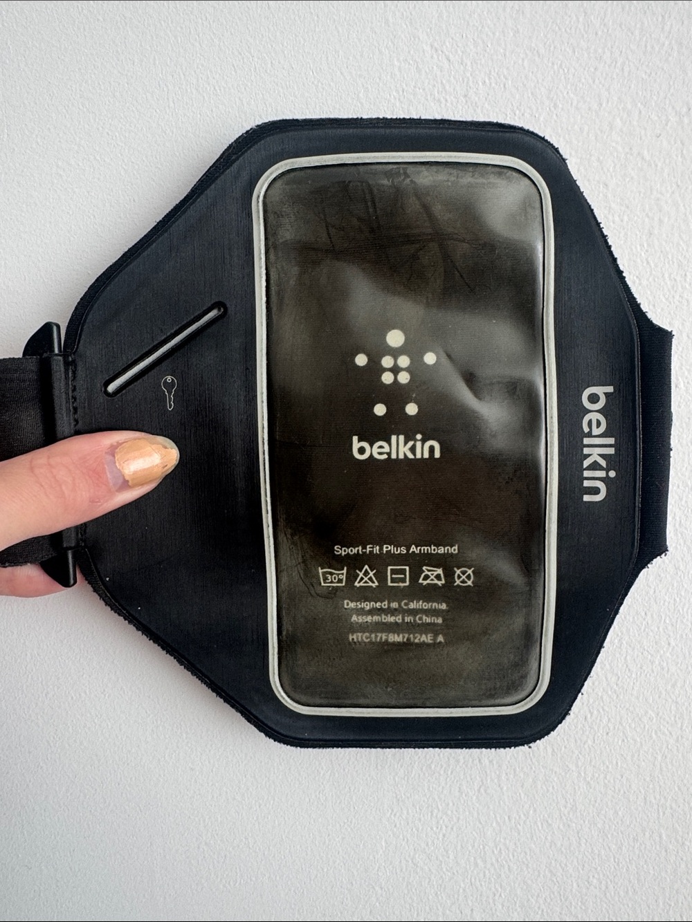 Belkin black Fitness Armband for smartphone and keys workout running training